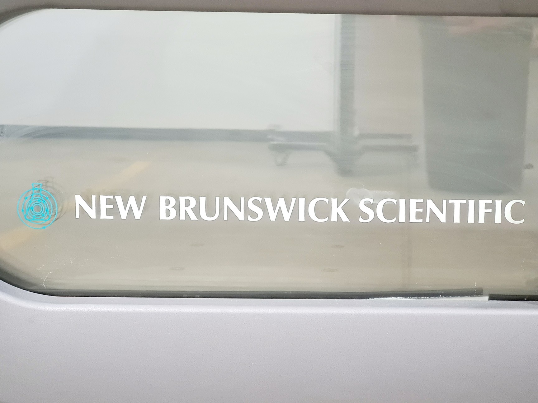 Image of New Brunswick Scientific Innova 43 Shaking Incubator Lab