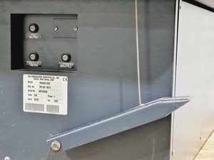 Thumbnail image of New Brunswick Scientific Innova 4330 Shaking Incubator 