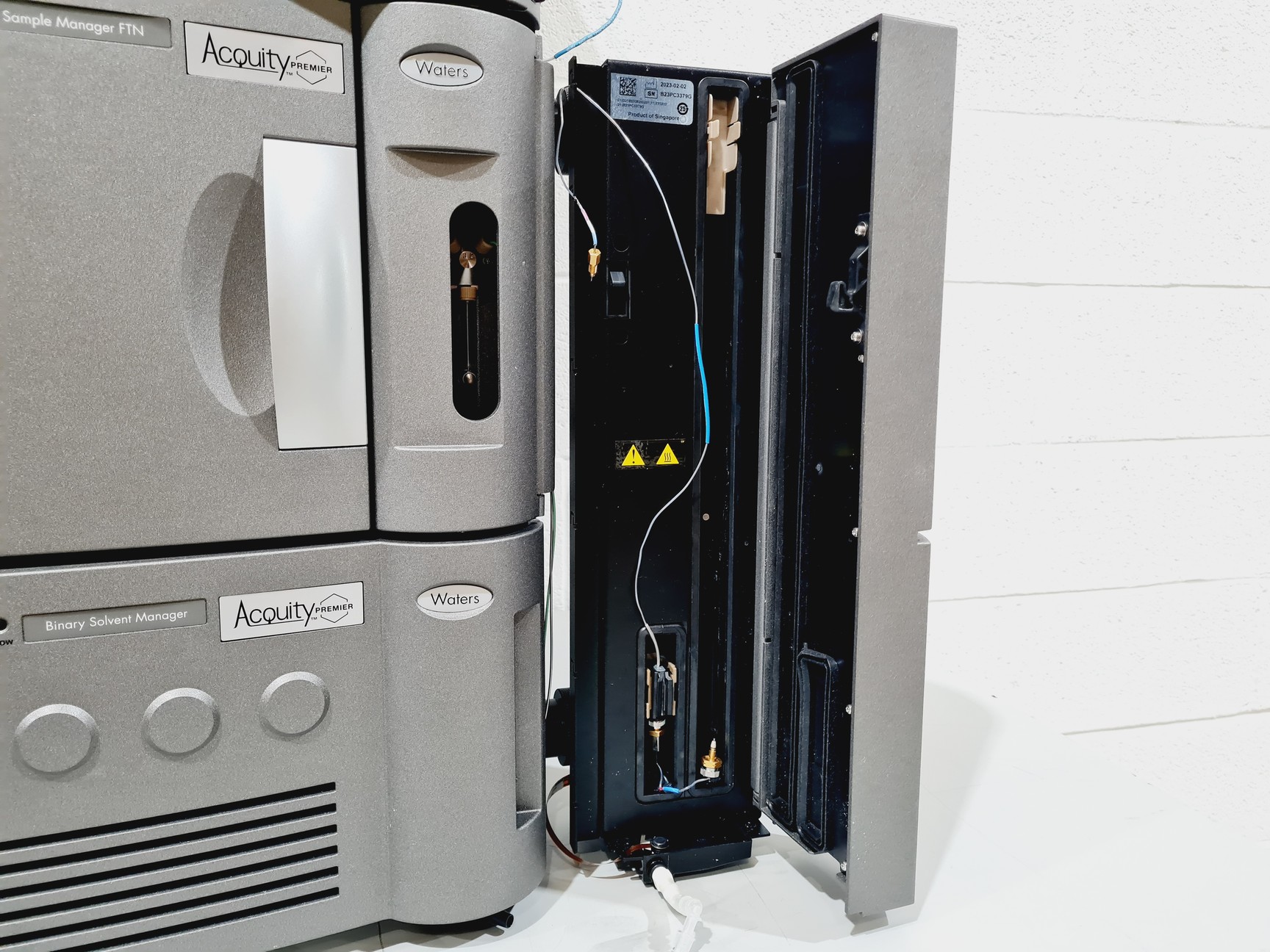 Image of Waters ACQUITY Premier UPLC PDA System, FLR, PDA, Binary Solvent Chromatography 