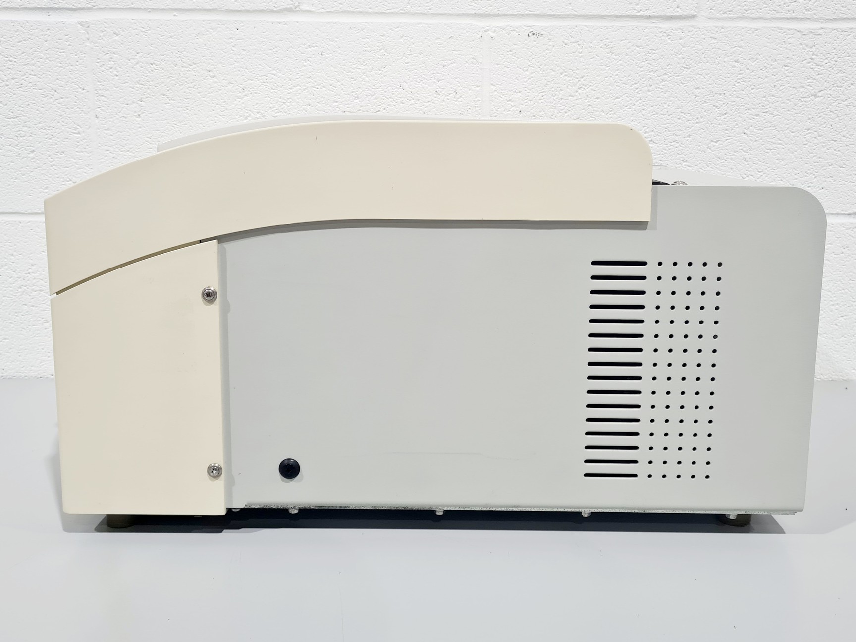 Image of Sigma SciQuip Refrigerated Centrifuge - 1-15K w/ Sigma 12024-H Rotor Lab