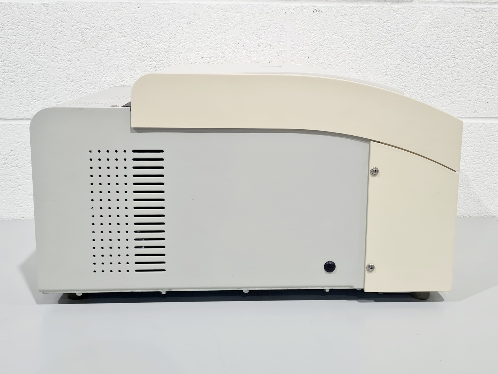 Image of Sigma SciQuip Refrigerated Centrifuge - 1-15K w/ Sigma 12024-H Rotor Lab
