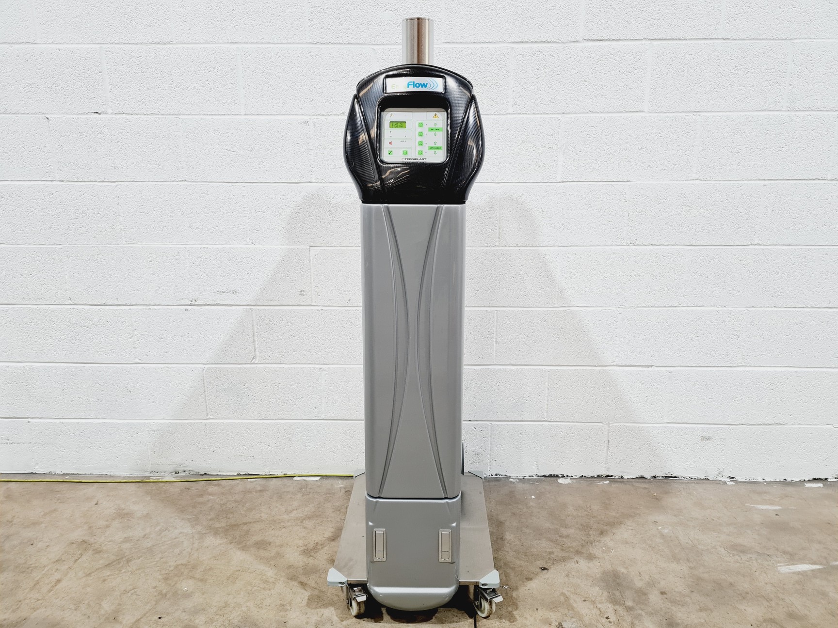 Image of Techniplast - BOXUNEFUK with 2 x Individually Ventilated Cage Rack