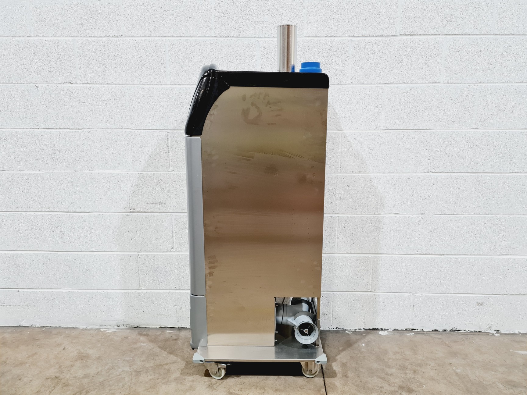 Image of Techniplast - BOXUNEFUK with 2 x Individually Ventilated Cage Rack