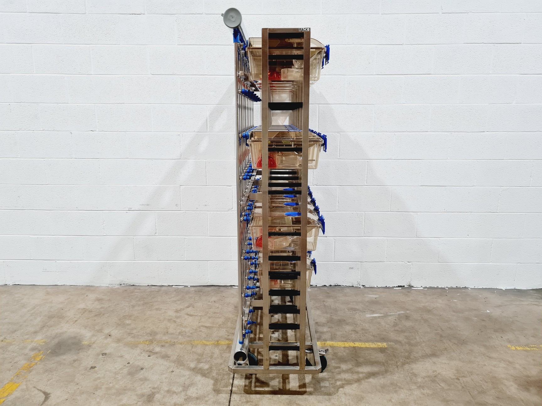 Image of Techniplast - BOXUNEFUK with 2 x Individually Ventilated Cage Rack