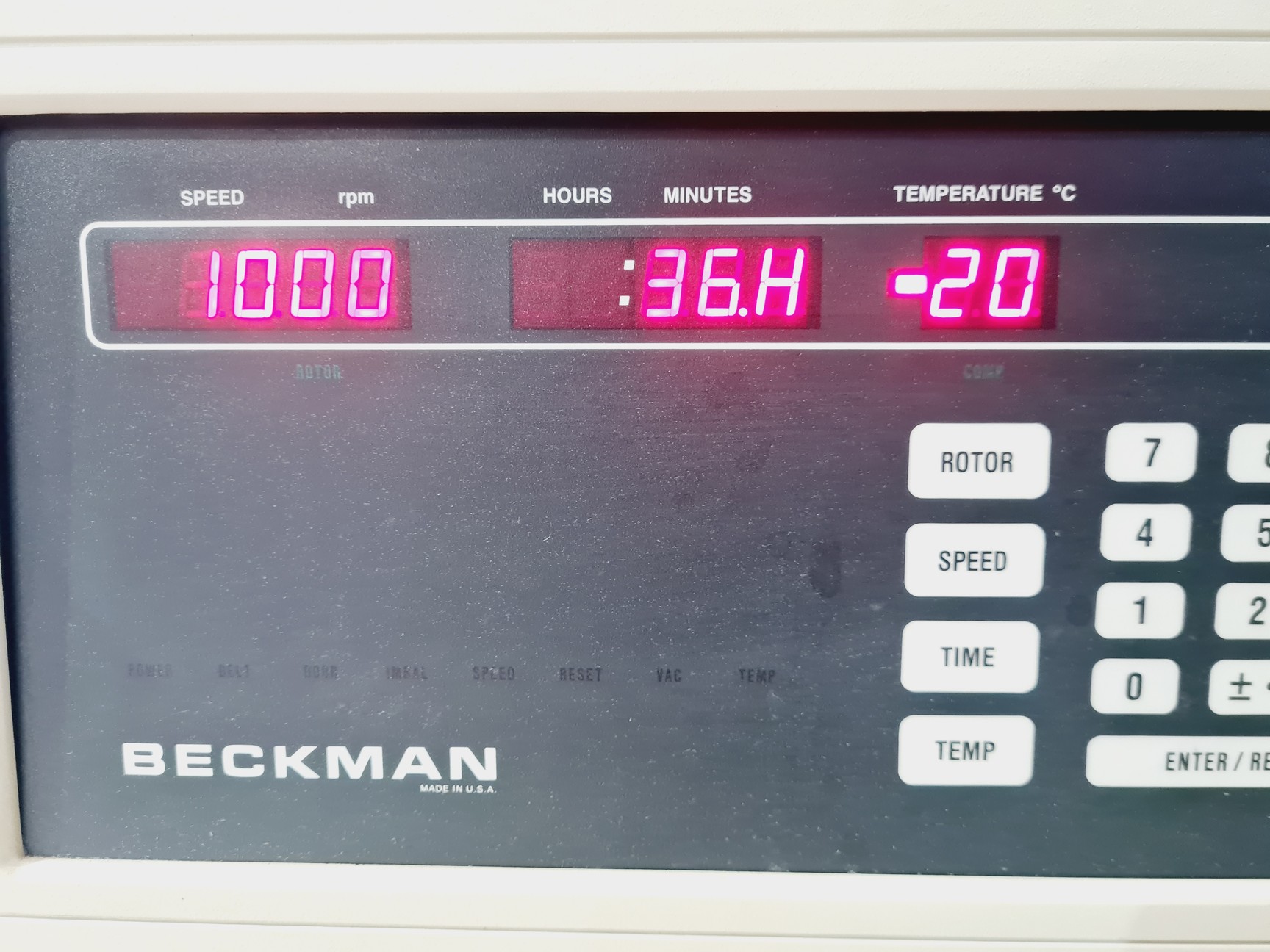 Image of Beckman J-6M/E Centrifuge with JE-5.0 Elutriator Rotor & Strobe Light