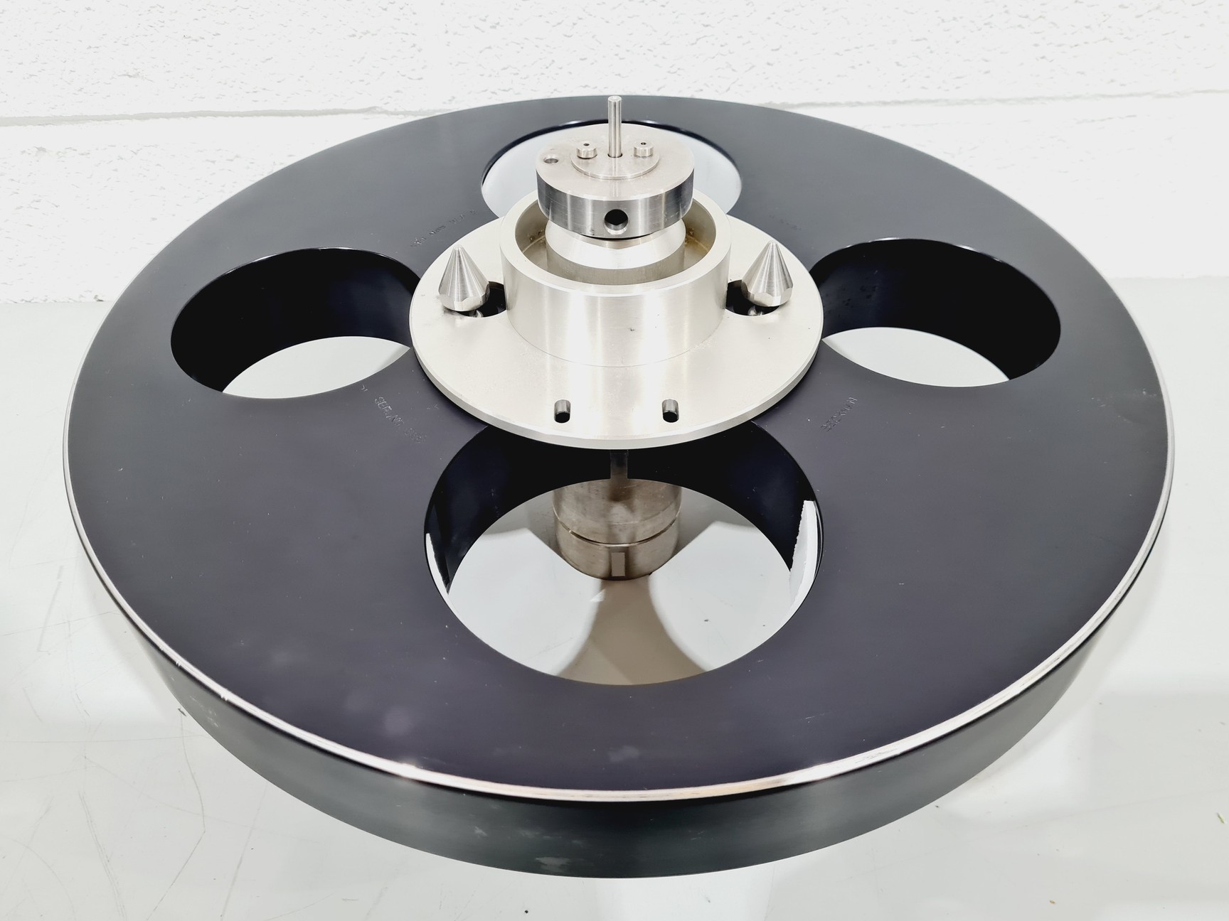 Image of Beckman J-6M/E Centrifuge with JE-5.0 Elutriator Rotor & Strobe Light