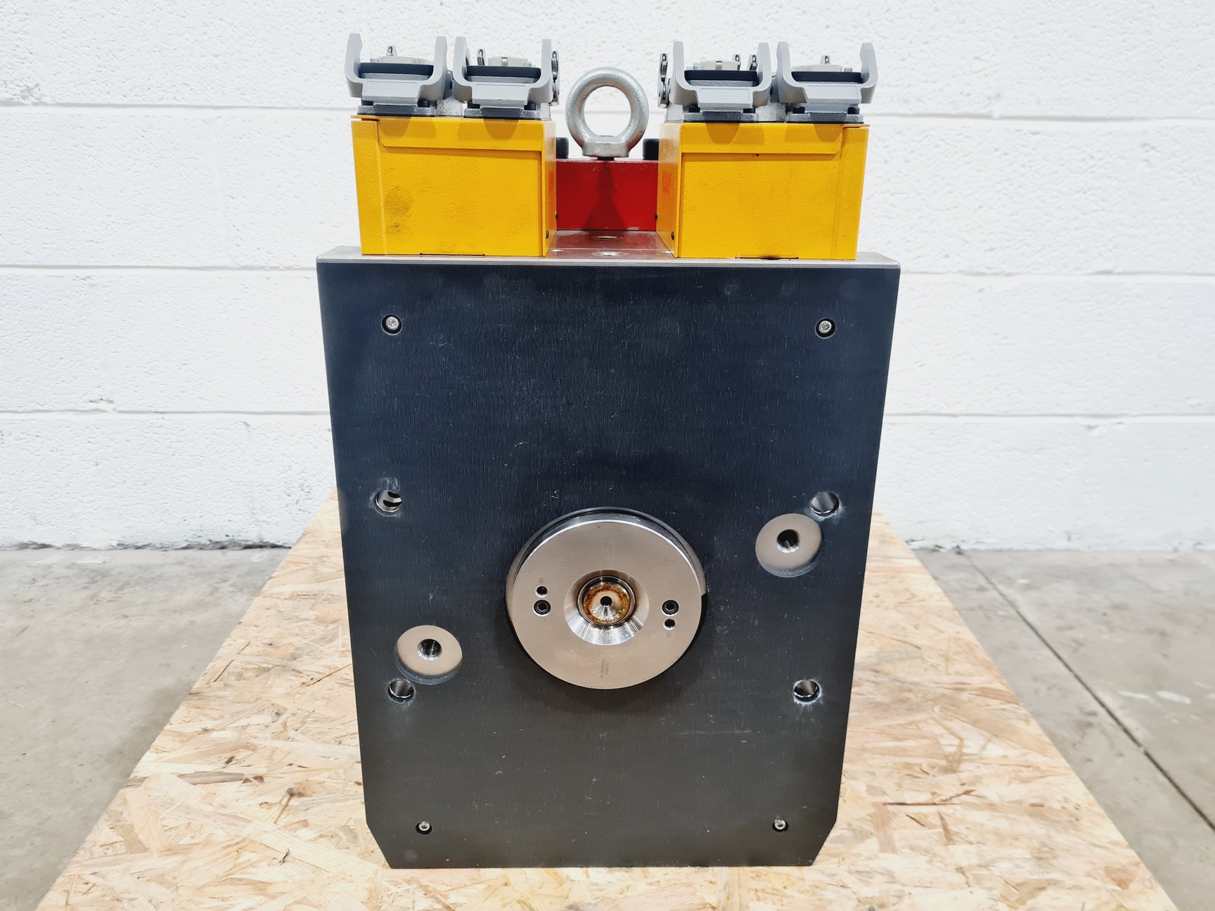 Image of FANUC Husky Hot Runner Controller Unit Injection Moulding Process Equipment