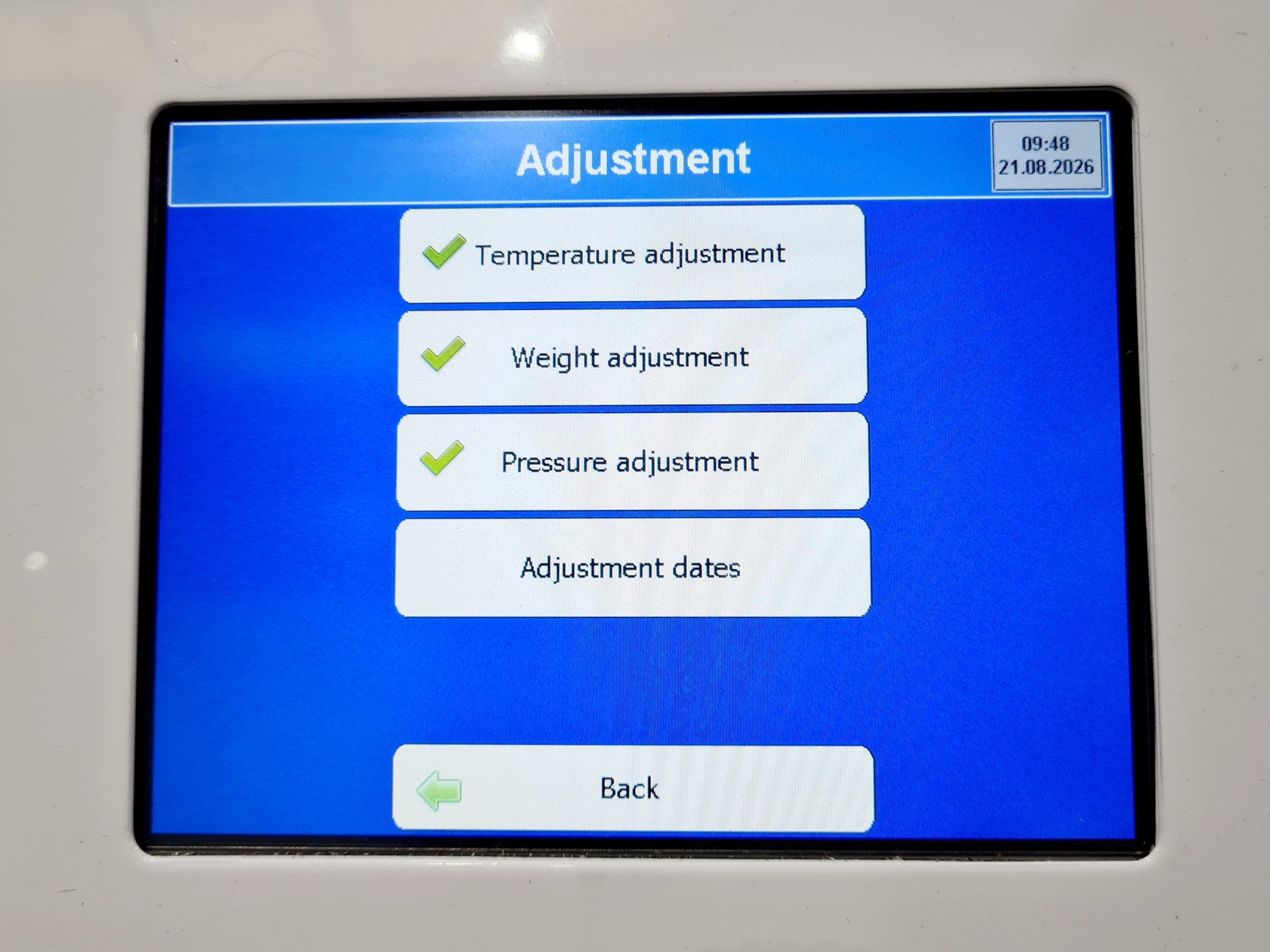 Image of Erweka MediPrep 1622 Dissolution Tester System Lab