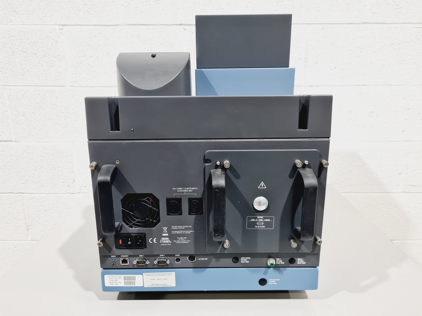 Image of TA Instruments Q5000 SA Dynamic Vapor Sorption (DVS) analyzer