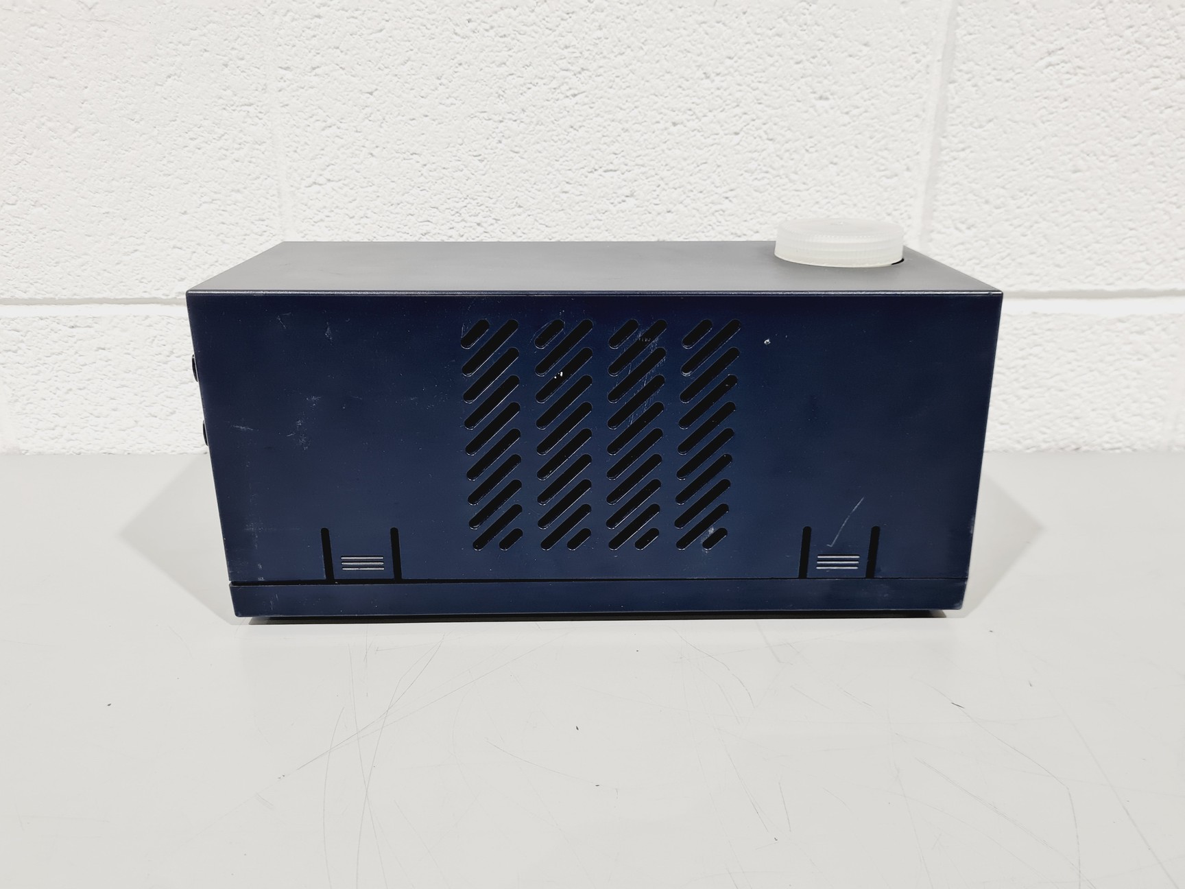 Image of TA Instruments Q5000 SA Dynamic Vapor Sorption (DVS) analyzer