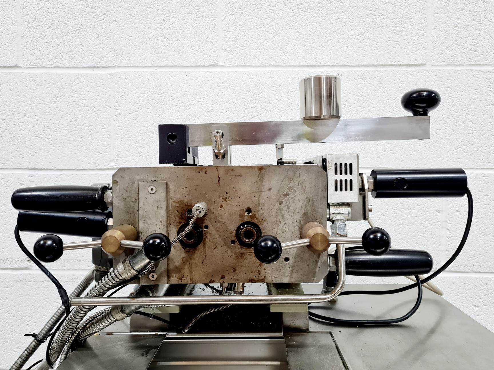 Image of Brabender Universal Docking Station 670237.001 & Brabender Measuring Mixer 350E