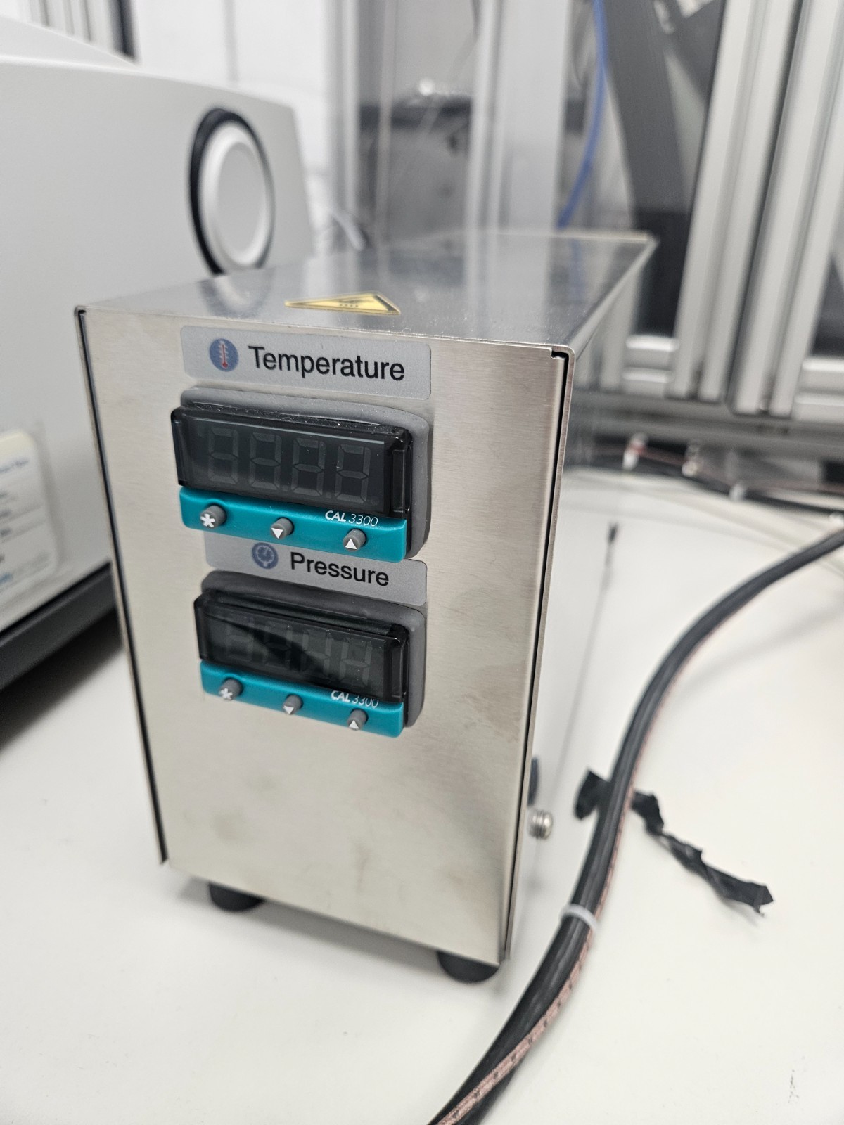 Image of Thermo Fisher Scientific Nicolet iS20 Mid-Infrared FT-IR Spectrometer