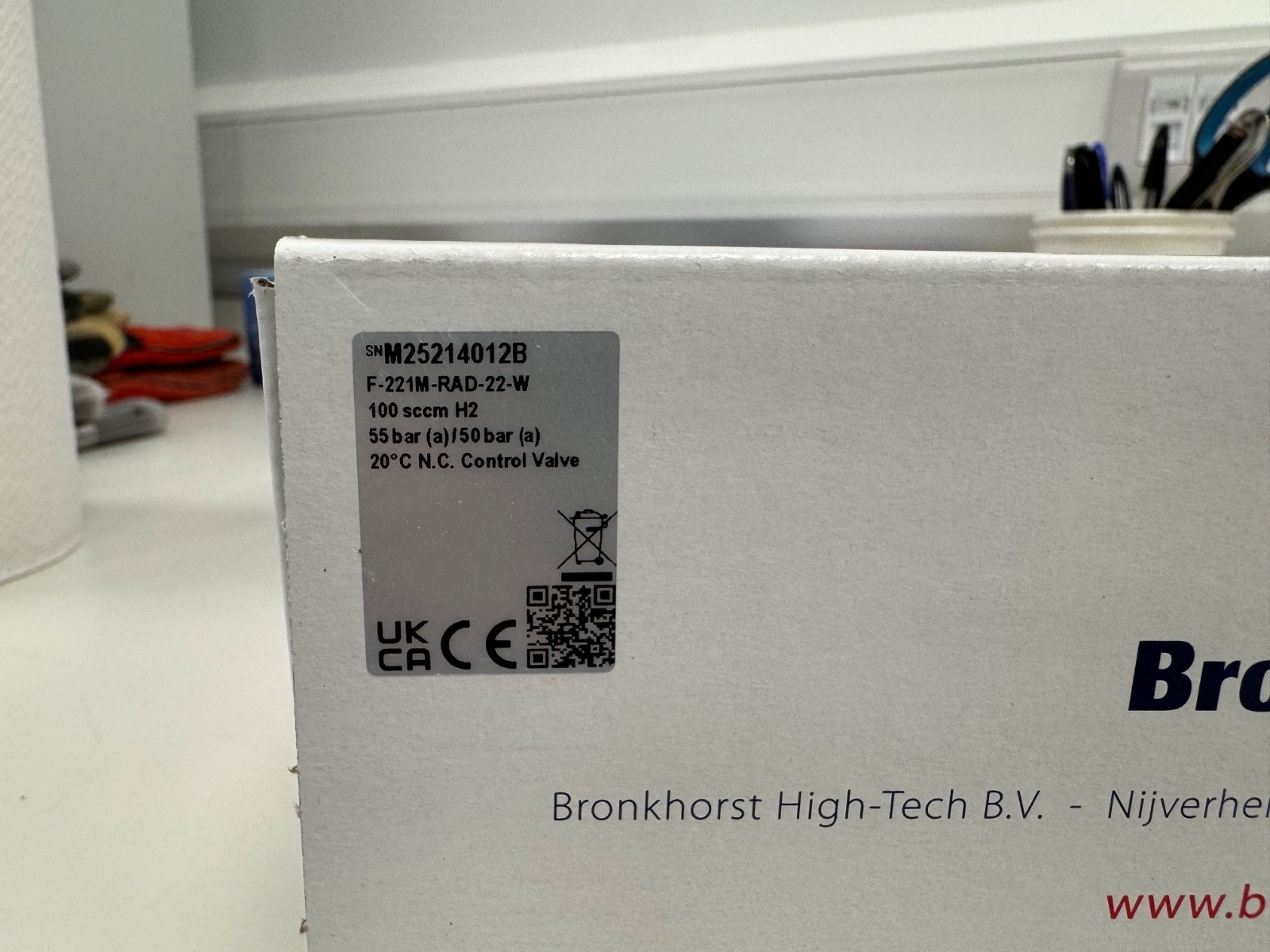Image of Bronkhorst EL-FLOW High Pressure F-221M Mass Flow Controller – Hydrogen