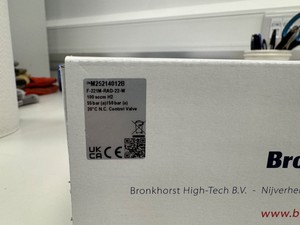 Thumbnail image of Bronkhorst EL-FLOW High Pressure F-221M Mass Flow Controller – Hydrogen