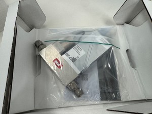 Thumbnail image of Bronkhorst EL-FLOW High Pressure F-221M Mass Flow Controller – Nitrogen