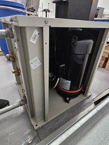 Thumbnail image of Daikin EWLQ033KCW1N Hydrocube Condenser-less Chiller – 28kW Nominal Cooling Duty