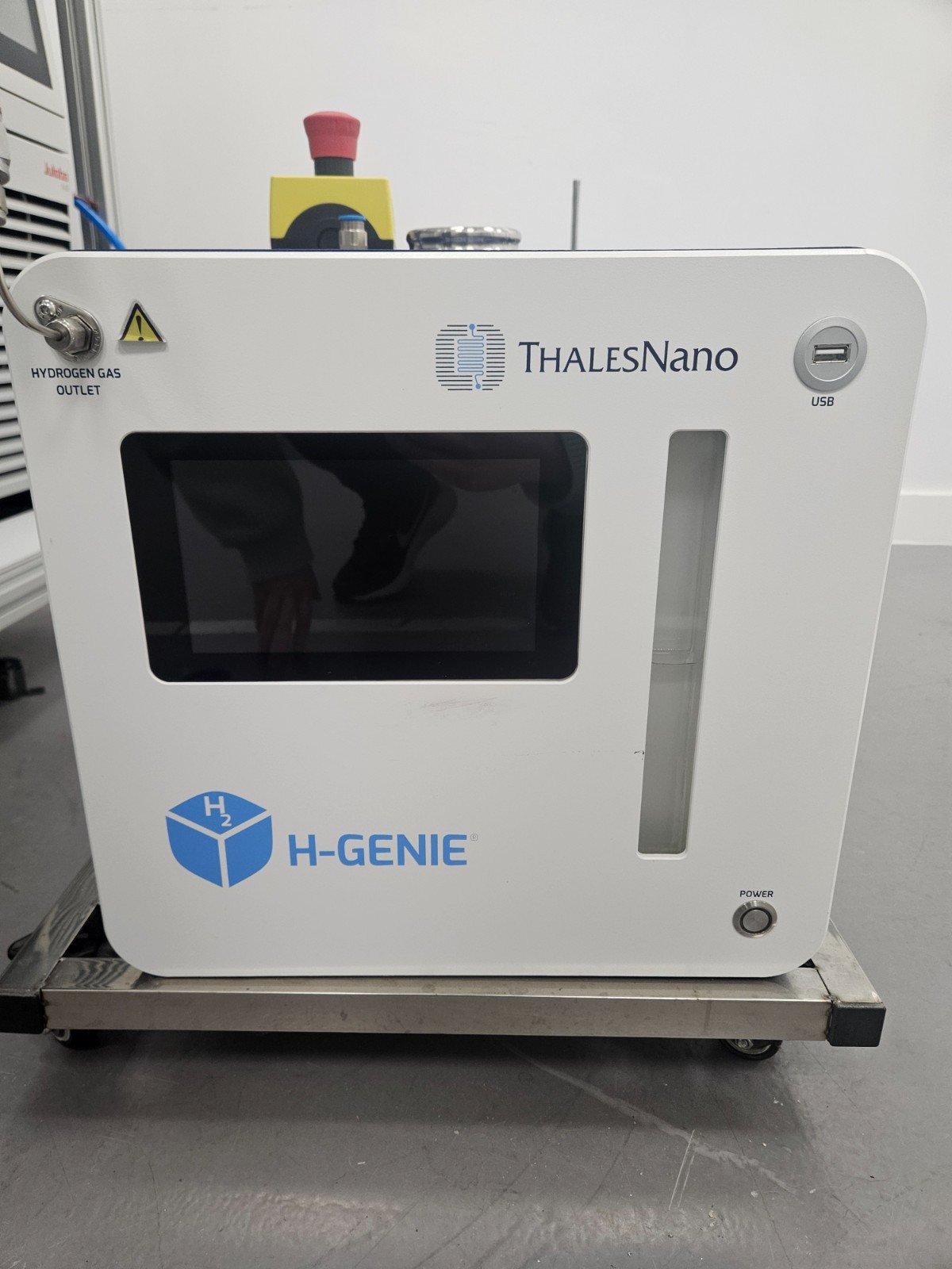 Image of ThalesNano H-Genie High Pressure Hydrogen Generator (THS-8888_HG2)