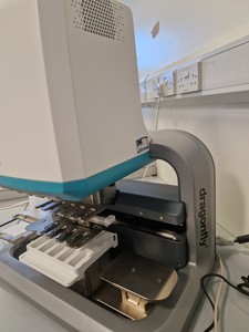 Thumbnail image of SPT Labtech Dragonfly® Discovery 3-Head Liquid Handling System with Laptop Lab