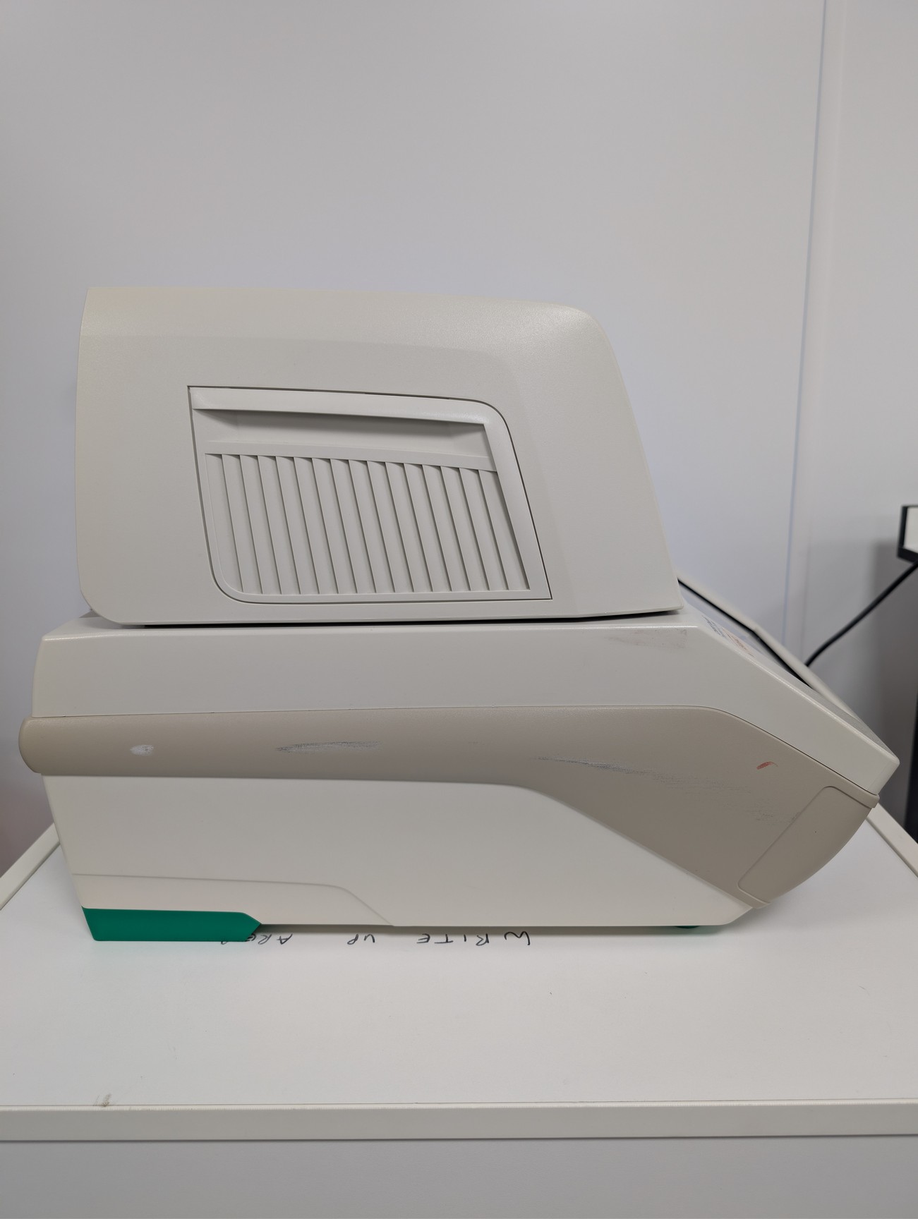 Image of Bio-Rad C1000 Touch CFX96 Real-Time PCR Thermal Cyclers Lab