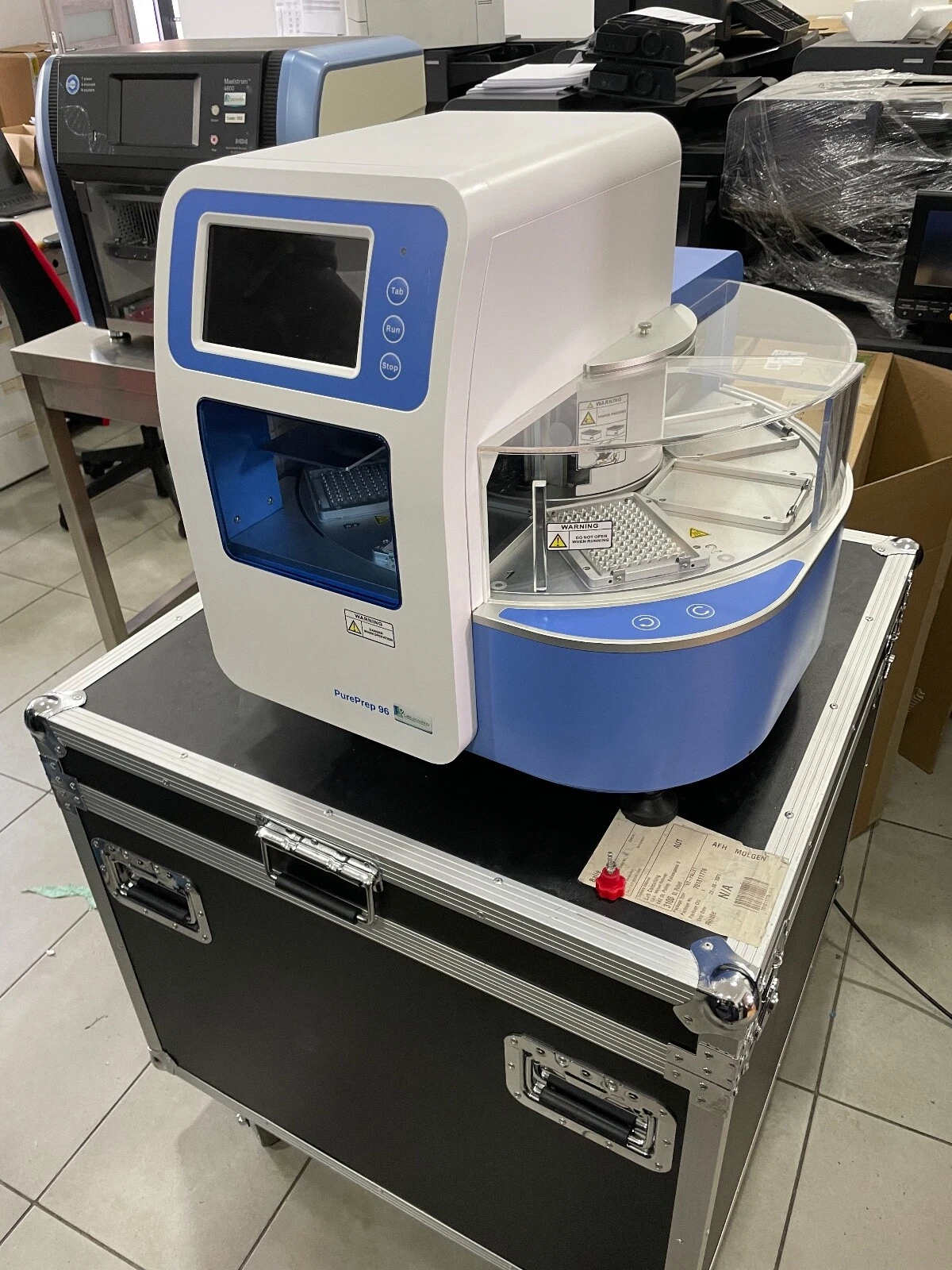 Image of Molgen PurePrep 96 Nucleic Acid Extraction System with Original Hard Case