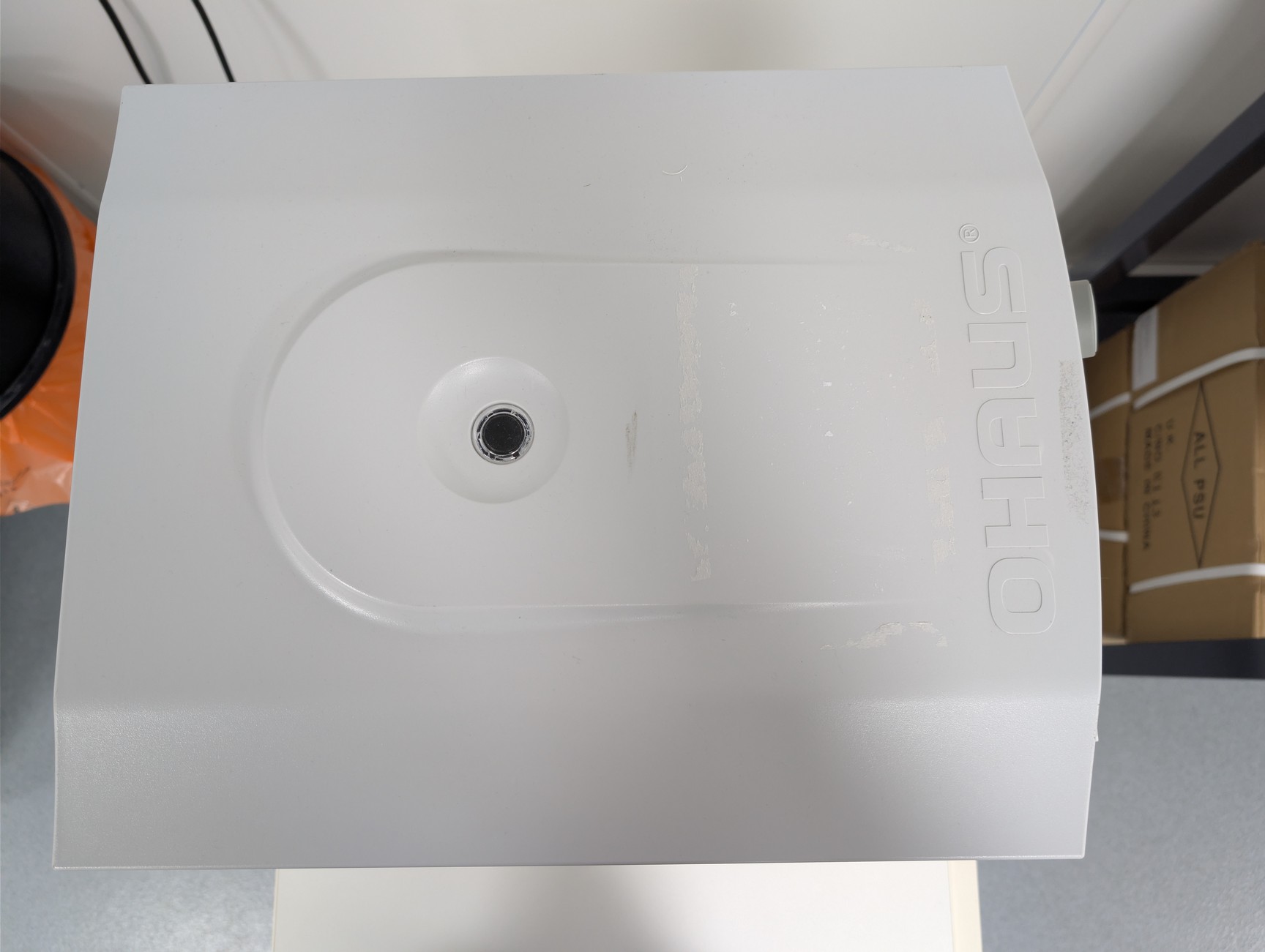 Image of OHAUS Frontier 5714 Centrifuge Lab