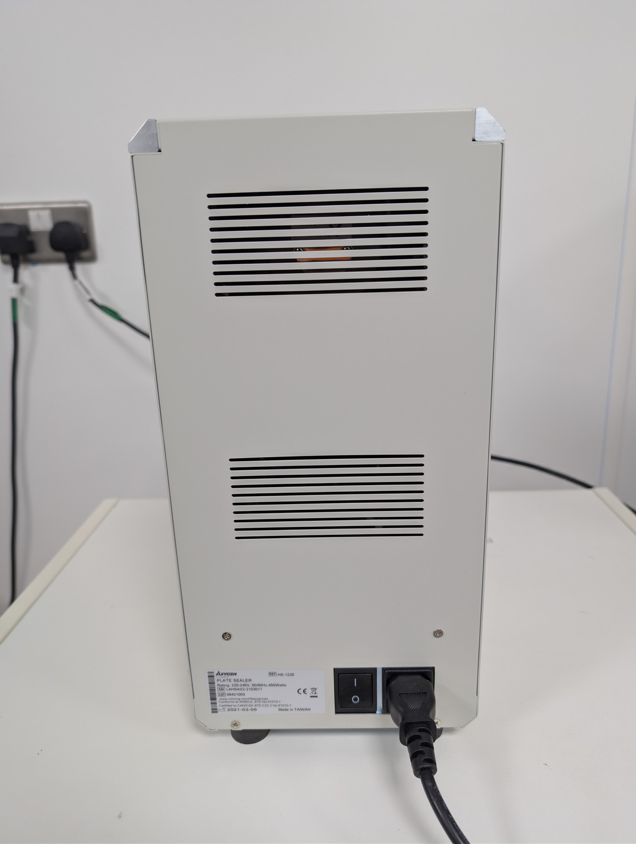 Image of Axygen Automatic Plate Sealer HS-1230 – Model 44260