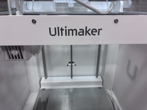 Thumbnail image of Ultimaker S5 3D Printer with Air Manager and Material Station