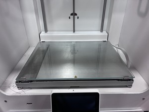 Thumbnail image of Ultimaker S5 3D Printer with Air Manager and Material Station