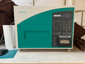 Image of NETZSCH HFM 446 Lambda Small Heat Flow Meter System Lab
