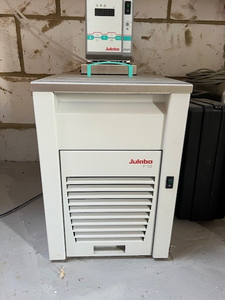 Thumbnail image of NETZSCH HFM 446 Lambda Small Heat Flow Meter System Lab