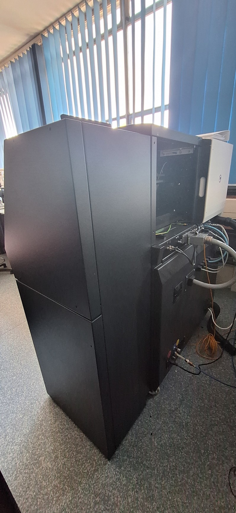 Image of MicroMAC microPREP™ PRO 3D Laser Micromachining System 