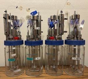 Thumbnail image of Eppendorf DASGIP 4-Fold Parallel Bioreactor System w/ Software 