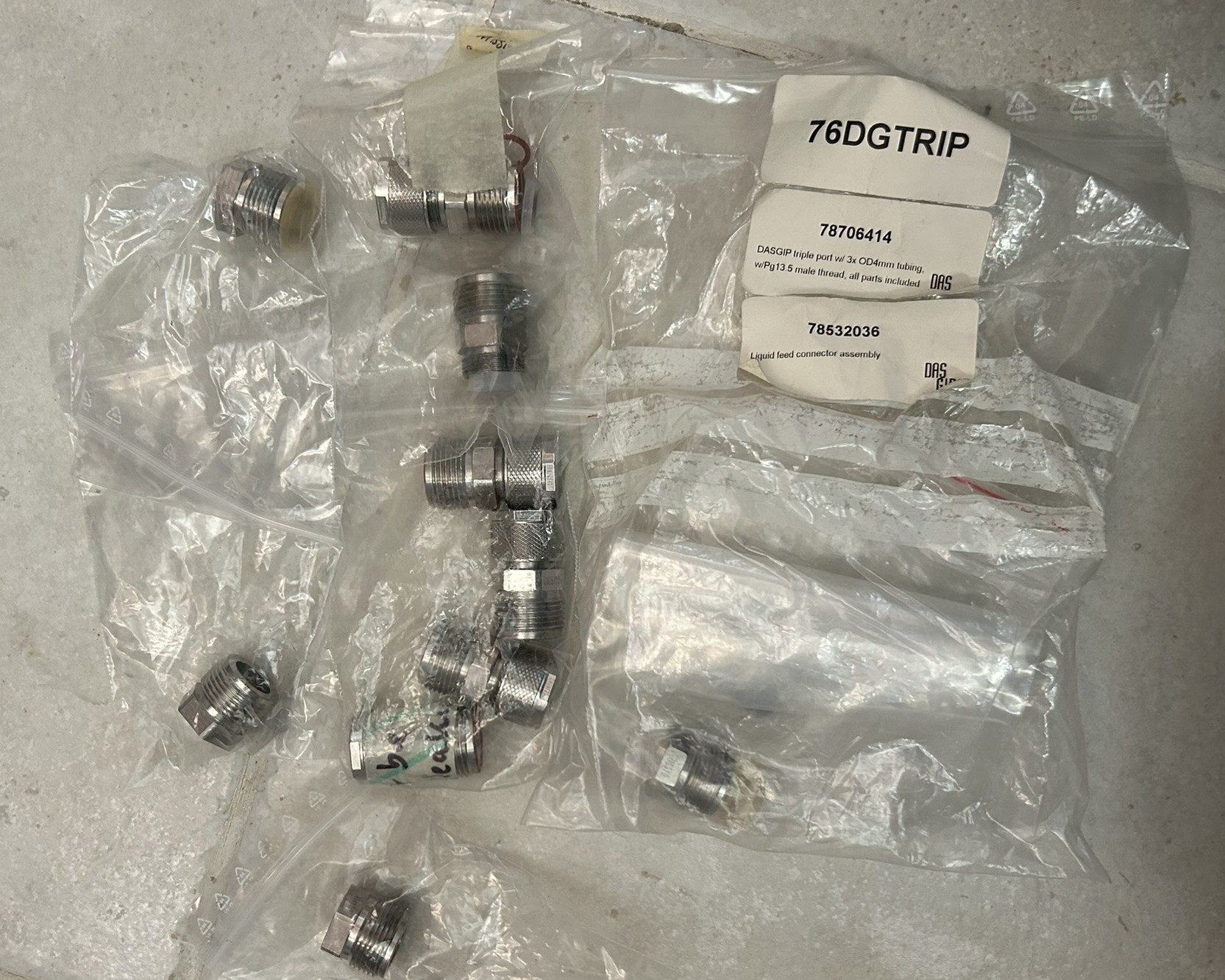 Image of Eppendorf DASGIP 4-Fold Parallel Bioreactor System w/ Software 