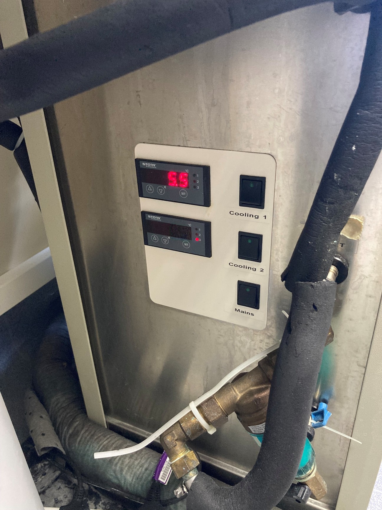 Image of Eppendorf DASGIP 4-Fold Parallel Bioreactor System w/ Software 