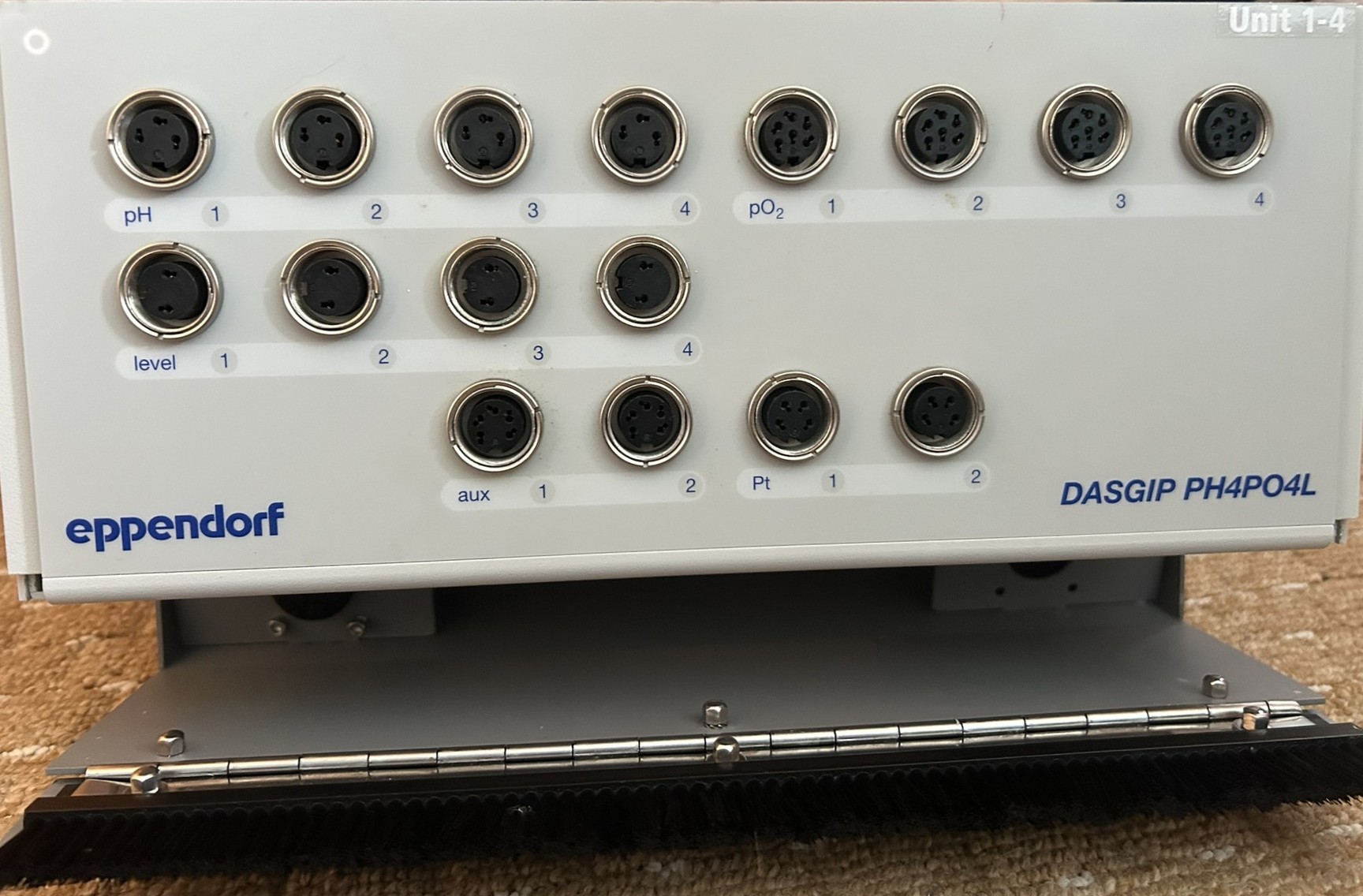 Image of Eppendorf DASGIP 4-Fold Parallel Bioreactor System w/ Software 