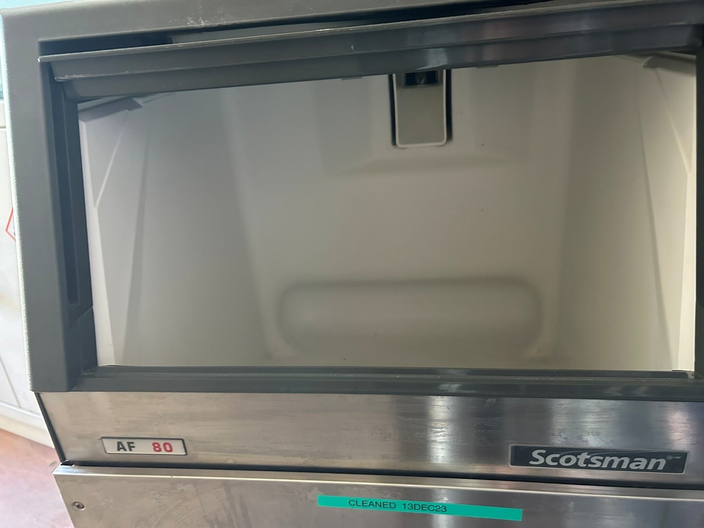 Image of Scotsman AF 80 Flake Ice Machine
