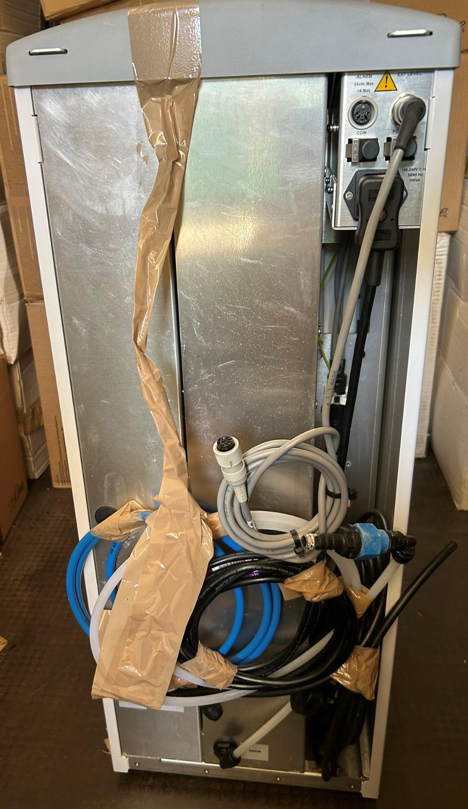 Image of SUEZ Select Analyst 320 Water Purification System with 100 L UV Tank