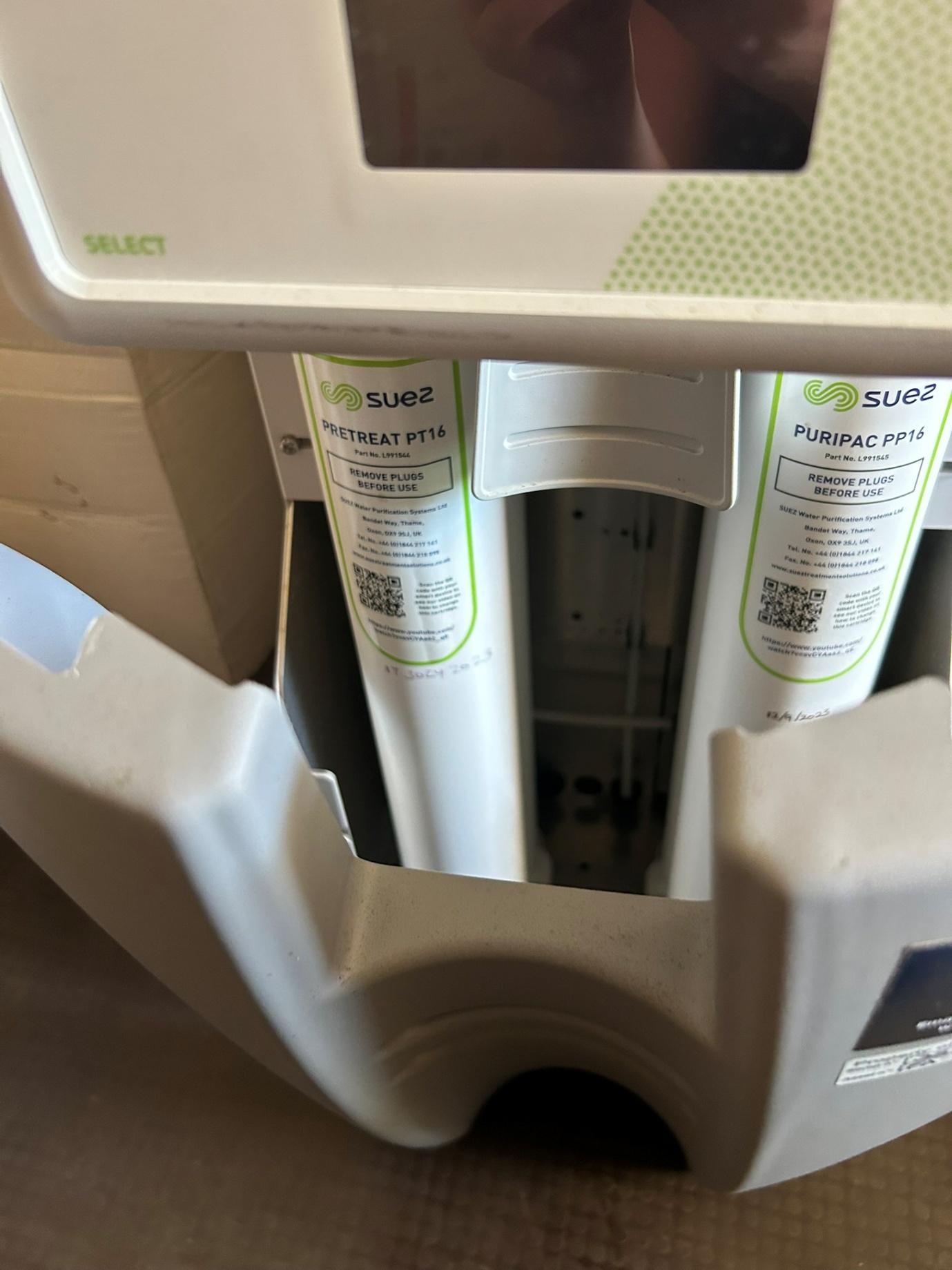 Image of SUEZ Select Analyst 320 Water Purification System with 100 L UV Tank