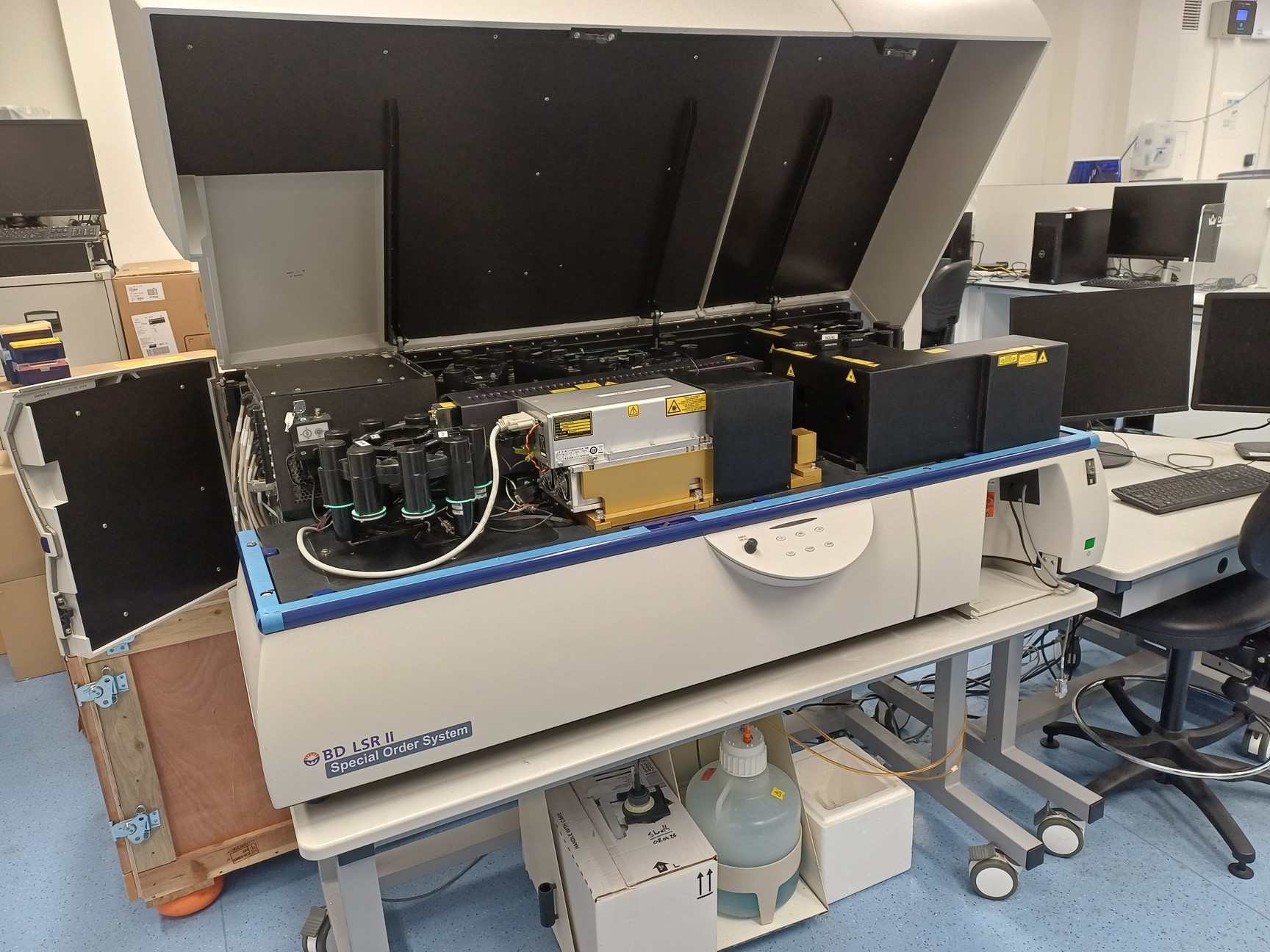Image of Becton Dickson LSR II Flow Cytometer 5 Laser 18 Channel System Lab