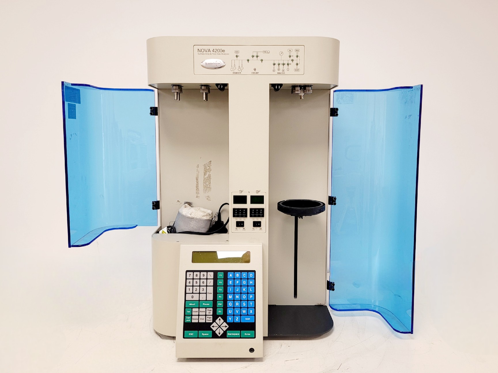 Image of Quantachrome NOVA 4200e Surface Area & Pore Size Analyzer 