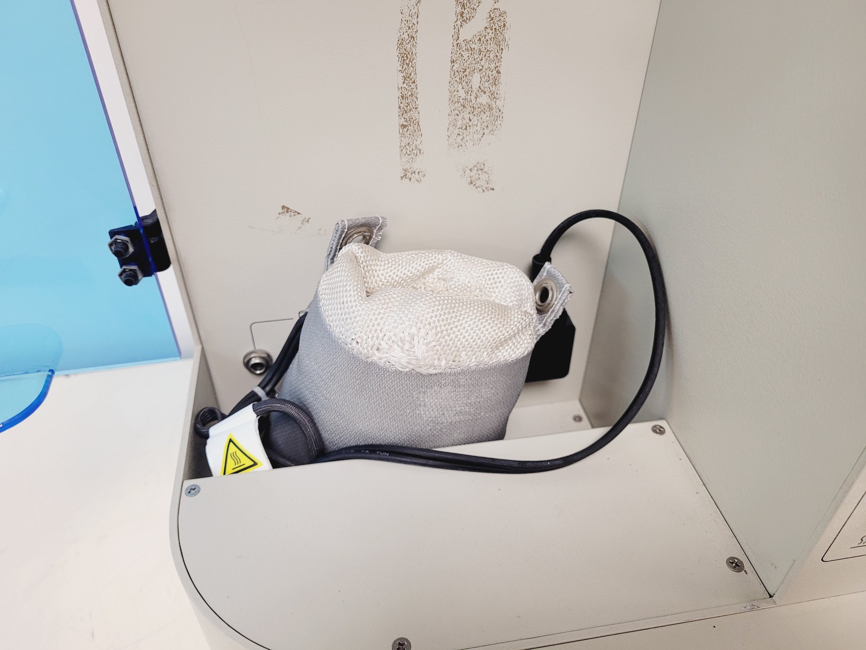 Image of Quantachrome NOVA 4200e Surface Area & Pore Size Analyzer 