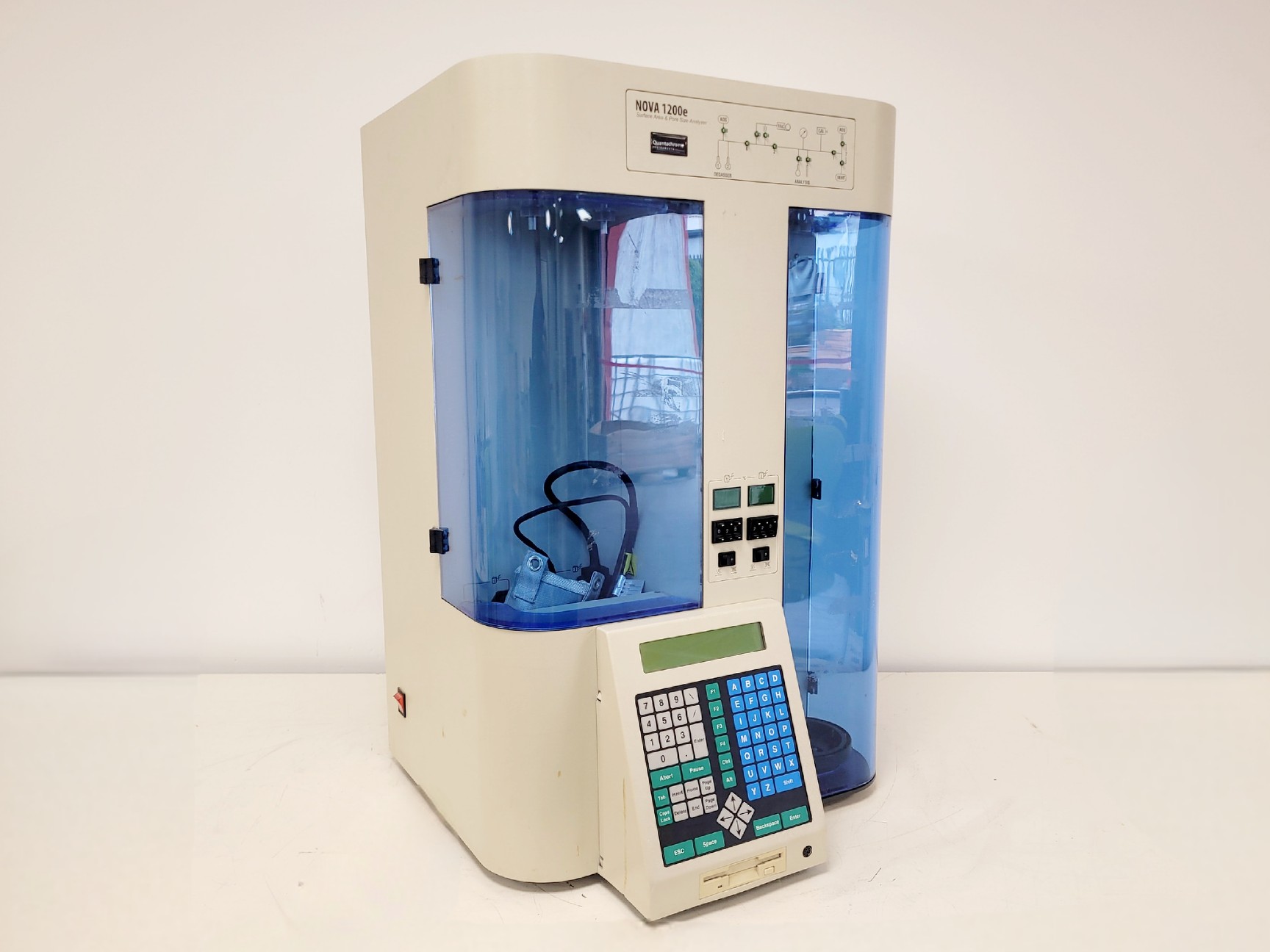 Image of Quantachrome NOVA 1200e Surface Area & Pore Size Analyzer