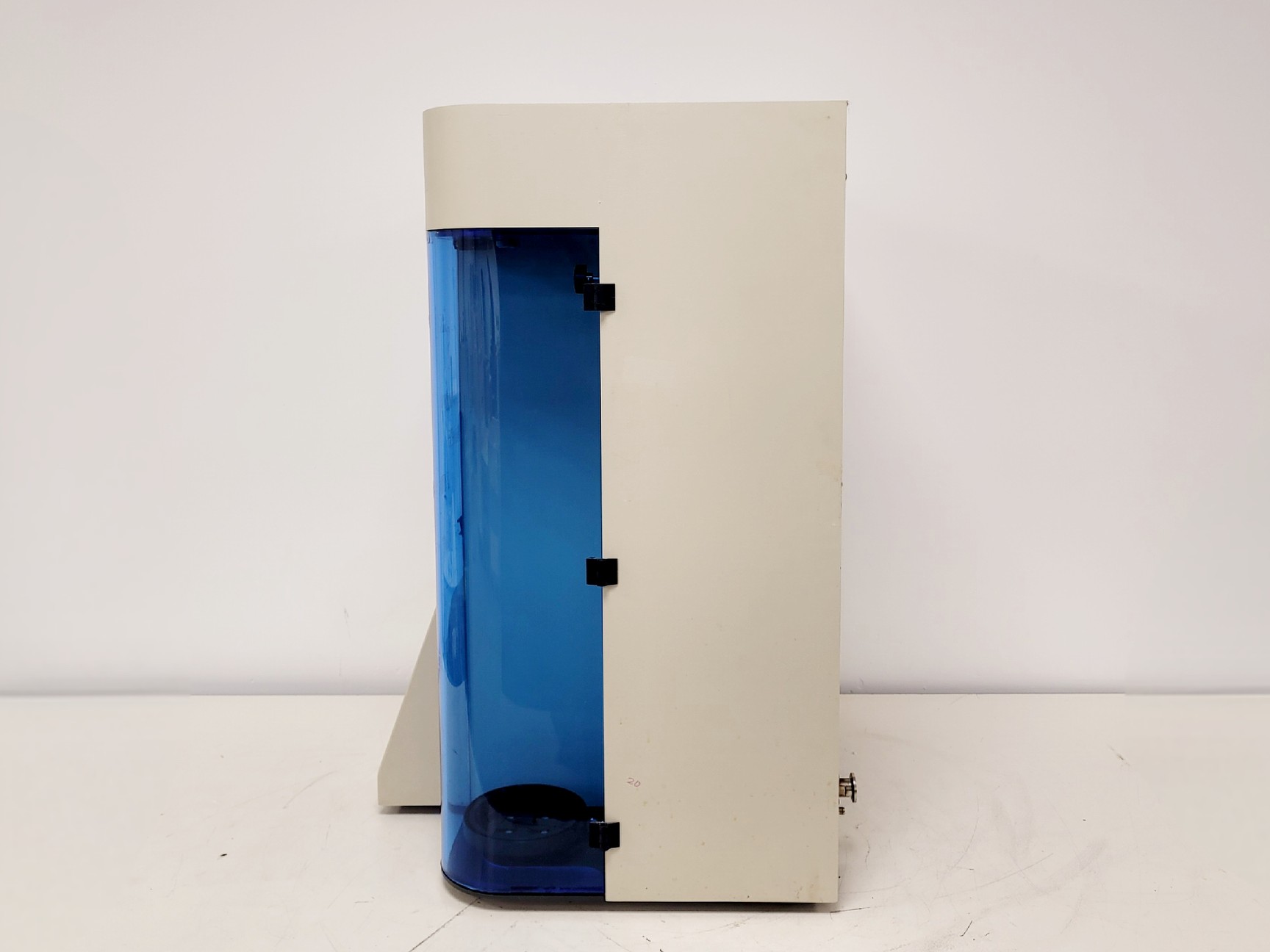 Image of Quantachrome NOVA 1200e Surface Area & Pore Size Analyzer
