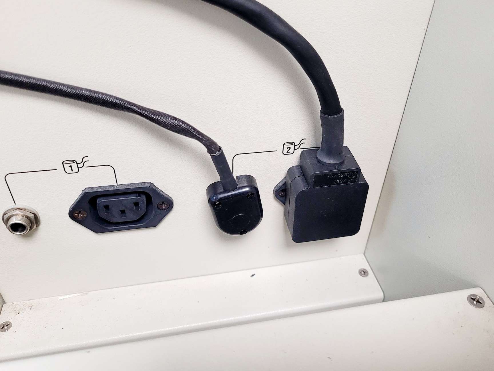 Image of Quantachrome NOVA 1200e Surface Area & Pore Size Analyzer
