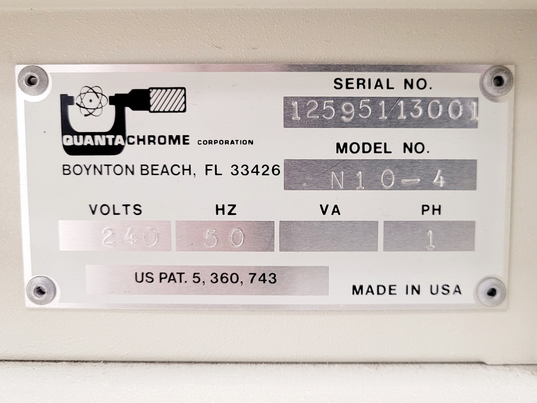 Image of Quantachrome Nova 1200 Surface Area & Pore Size Analyzer