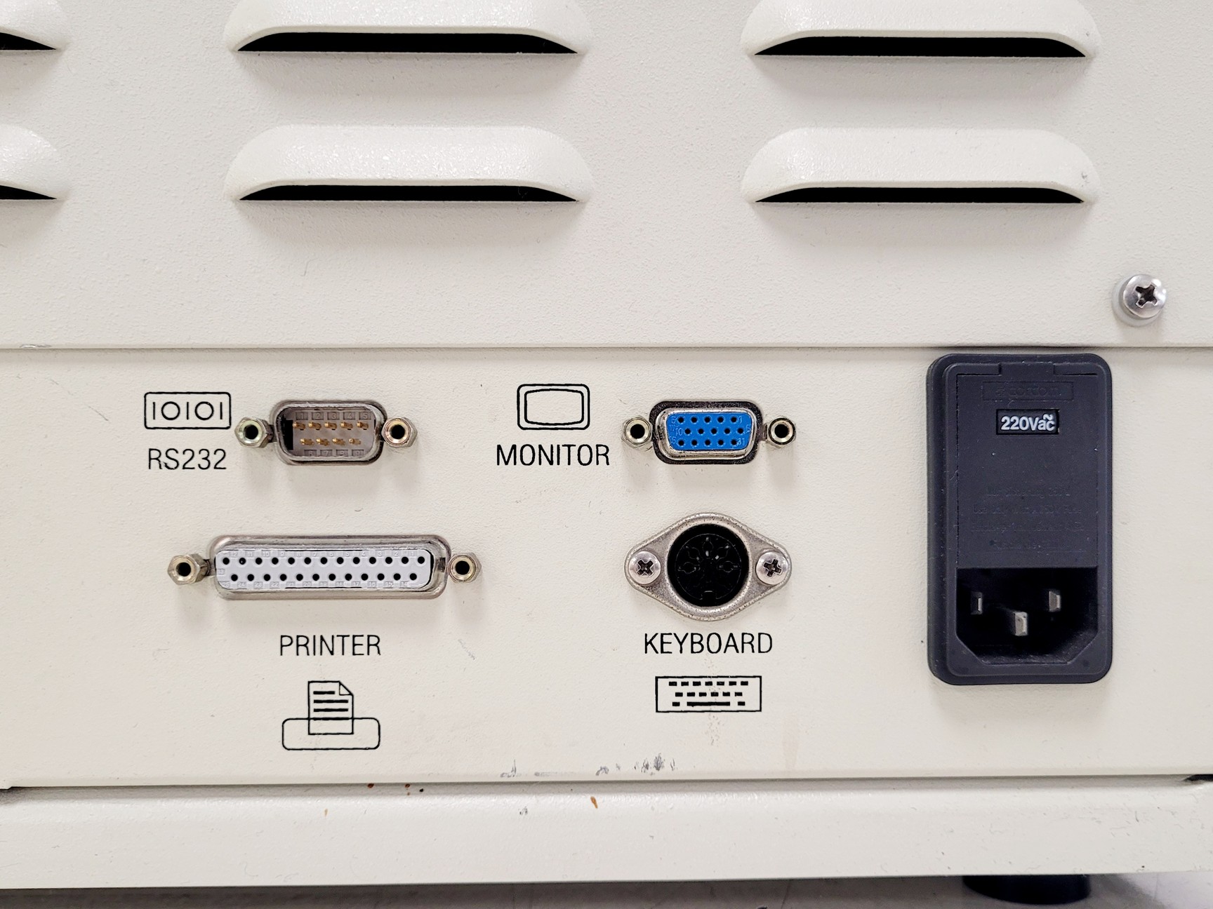 Image of Quantachrome NOVA 1000 Surface Area & Pore Size Analyzer