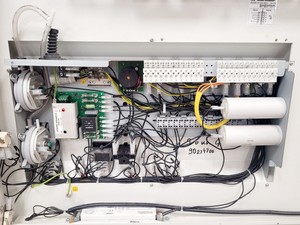 Thumbnail image of Thermo Fisher HeraSafe HS9 Class 2 Biological Safety Cabinet
