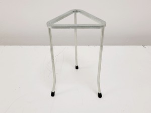 Thumbnail image of Job Lot of Bunsen Burner Accessories (Tripods, Bench Mats, Gauze Mats)