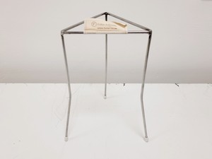 Thumbnail image of Job Lot of Bunsen Burner Accessories (Tripods, Bench Mats, Gauze Mats)