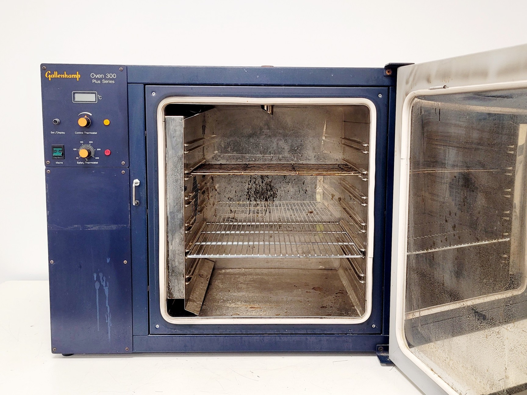 Image of Gallenkamp 300 Plus Series Laboratory Oven